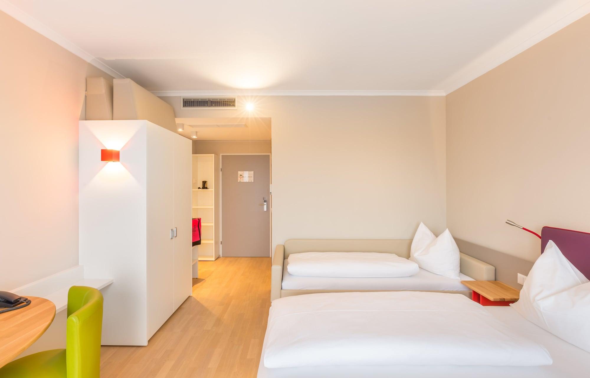 All In Red Thermenhotel 러츠맨스버그 외부 사진