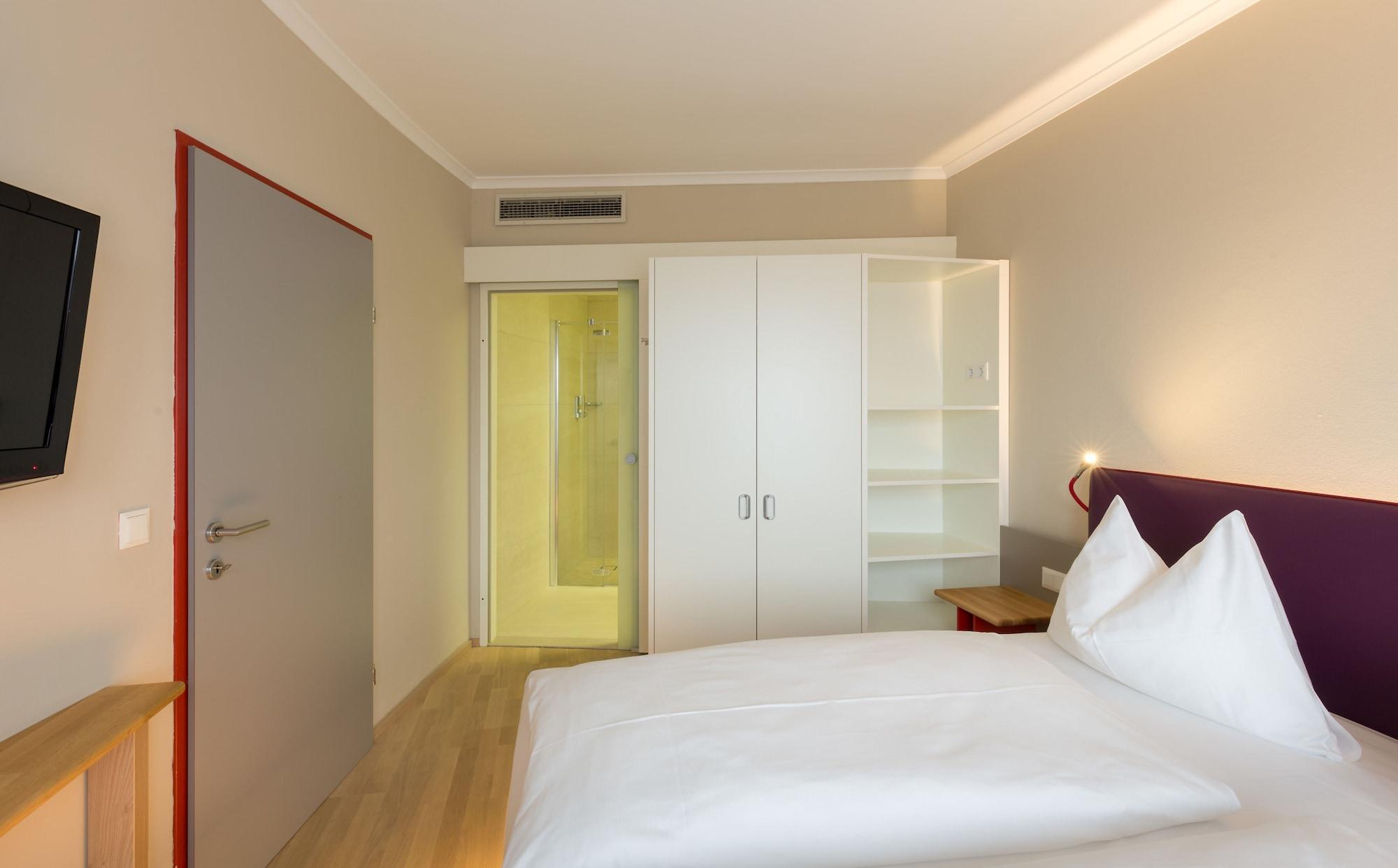 All In Red Thermenhotel 러츠맨스버그 외부 사진