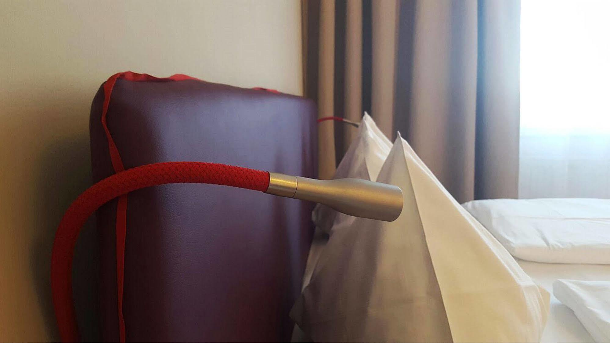All In Red Thermenhotel 러츠맨스버그 외부 사진